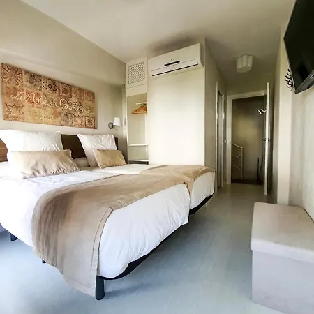 Casa Con Terraza San Fernando * Κόρδοβα